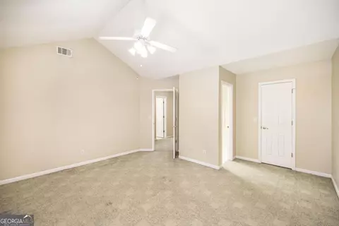 Bedroom - 104 Pebblebrook E, Warner Robins, GA 31088 photo 2 of 5
