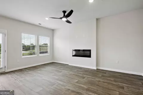 Living - 11516 Kimberly Way, Hampton, GA 30228 photo 2 of 3