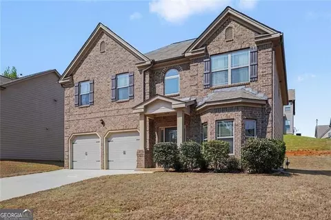 Exterior - 12155 Centerra Dr, Hampton, GA 30228 photo 2 of 4