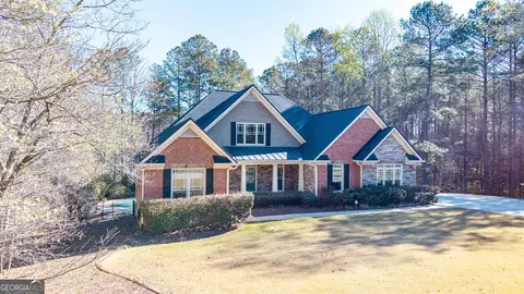 170 Tuscany Trl, Dallas, GA 30157