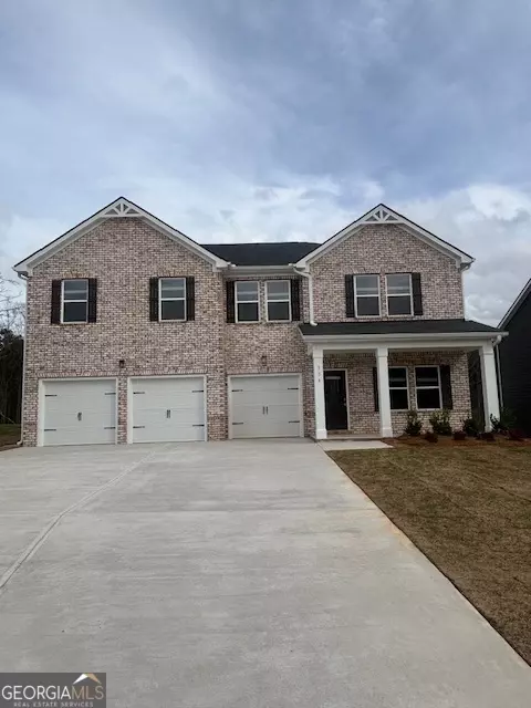 235 Fern Dale Dr, Fairburn, GA 30213
