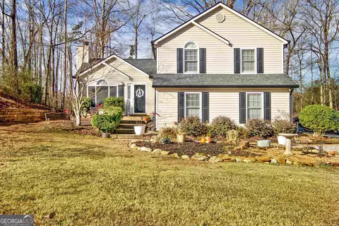 177 Natures Cove Rd, Newnan, GA 30263