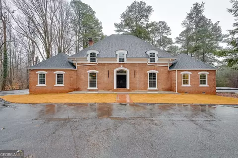 5550 Koweta Rd, College Park, GA 30349