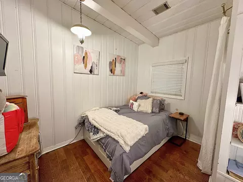 Bedroom - 450 Gordon Cir, Lagrange, GA 30240 photo 4 of 7