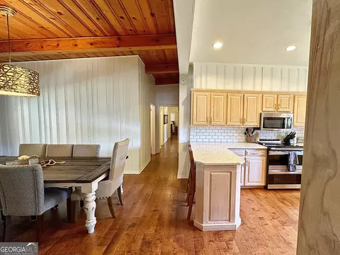 Entry Way - 450 Gordon Cir, Lagrange, GA 30240 photo 1 of 1