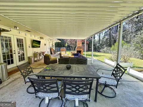 Exterior - 450 Gordon Cir, Lagrange, GA 30240 photo 3 of 7