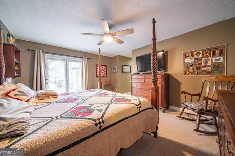 Bedroom - 112 Brookwood Dr, Lagrange, GA 30240 photo 6 of 6