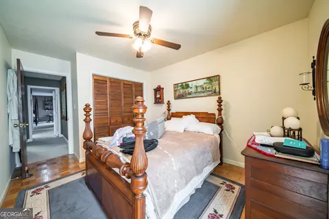 Bedroom - 112 Brookwood Dr, Lagrange, GA 30240 photo 2 of 6