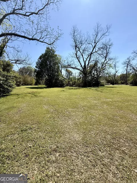 176 Walker St, Camilla, GA 31730