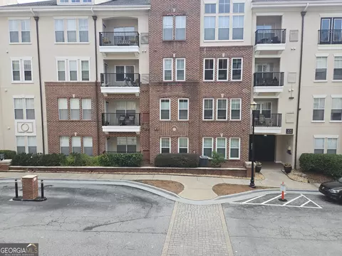 1850 Cotillion Dr, Atlanta, GA 30338