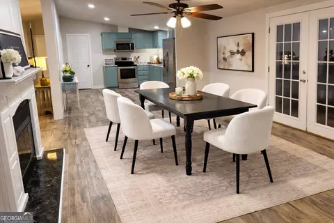 Dining - 210 Flint River Estates Rd, Roberta, GA 31078 photo 1 of 2