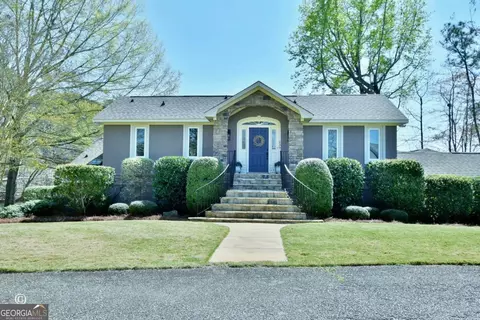 Exterior - 239 Robin Dr, Hamilton, GA 31811 photo 10 of 15