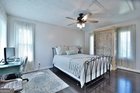 Bedroom - 239 Robin Dr, Hamilton, GA 31811 photo 1 of 3