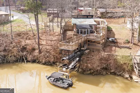 8126 Blacks Bluff Rd SW, Cave Spring, GA 30124