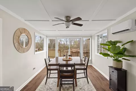 Dining - 8126 Blacks Bluff Rd SW, Cave Spring, GA 30124 photo 1 of 4