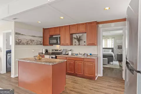 Kitchen - 8126 Blacks Bluff Rd SW, Cave Spring, GA 30124 photo 3 of 5