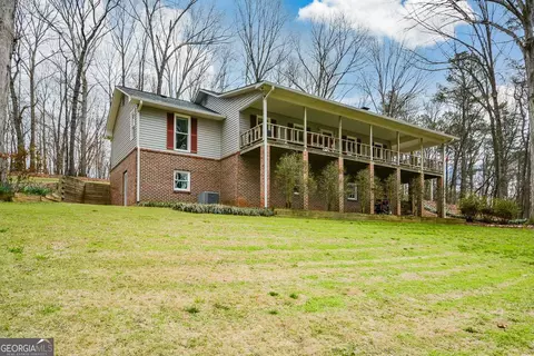 883 Tilley Rd, Talking Rock, GA 30175
