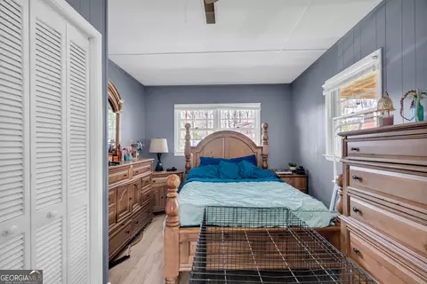 Bedroom - 39 Meadowbrook Dr, Toccoa, GA 30577 photo 1 of 8