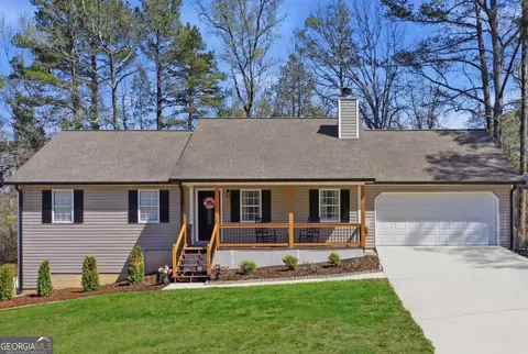 420 Stoneview Dr, Hoschton, GA 30548