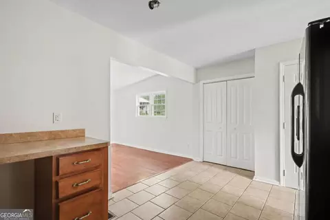 6367 Monica Dr, Morrow, GA 30260 photo 14