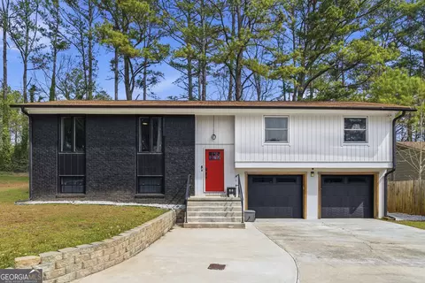 2470 Northbrook Rd, Snellville, GA 30039