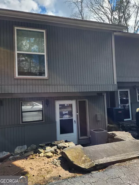 6204 Overlook Rd, Peachtree Corners, GA 30092
