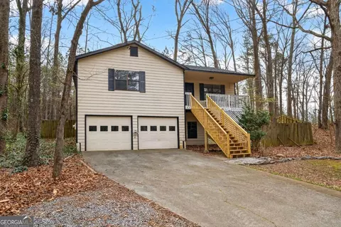 67 Trace Trl, Dallas, GA 30132