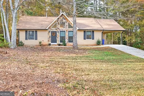 494 Spring St, Social Circle, GA 30025