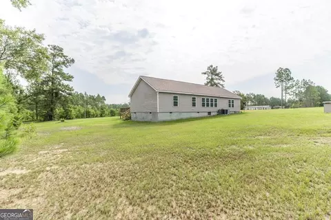 Exterior - 330 Lennox Rd, Dublin, GA 31021 photo 5 of 5