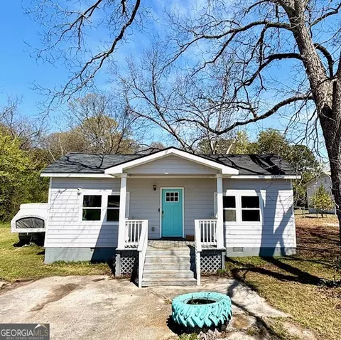 1086 Barton St NW, Conyers, GA 30012