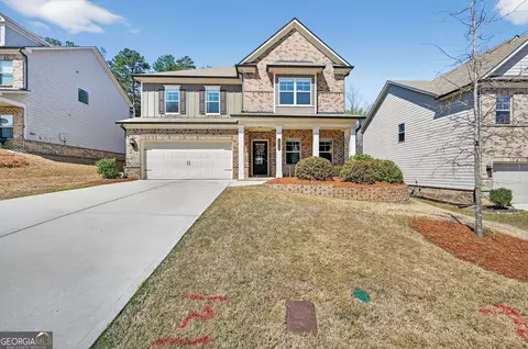 1836 Holman Forest Dr, Hoschton, GA 30548