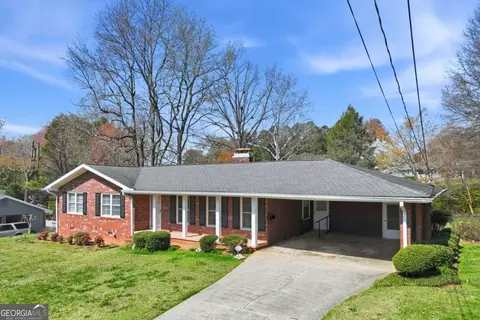 3024 Saint Charles Ave, Gainesville, GA 30504