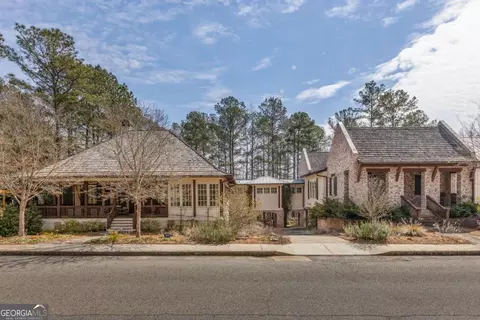 10748 Serenbe Ln, Chattahoochee Hills, GA 30268