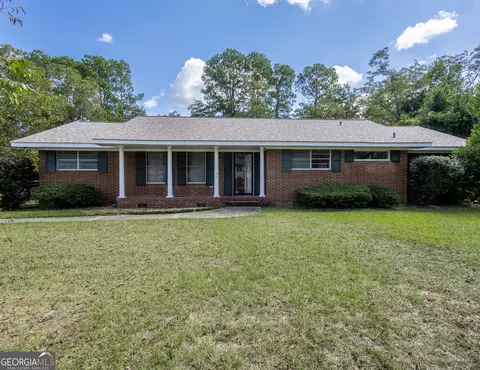 2609 Emmett Dr N, Tifton, GA 31794