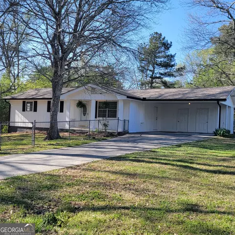 118 Meadows Ct, Hiram, GA 30141