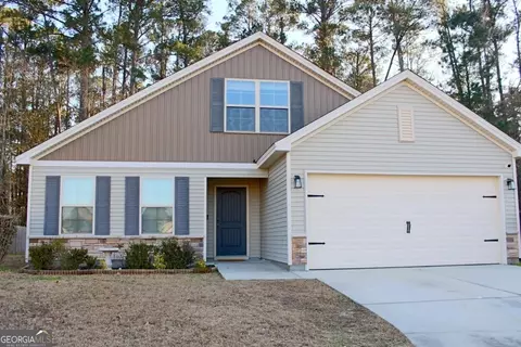 14 Easy St, Guyton, GA 31312