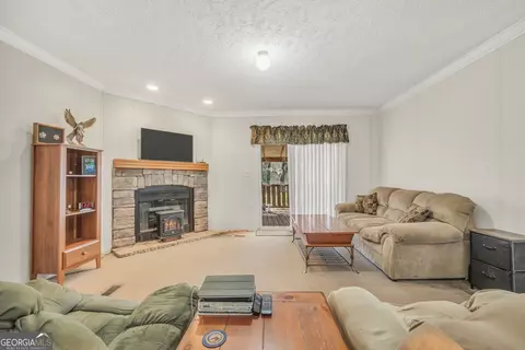 Living - 90 Forest Rd, Stockbridge, GA 30281 photo 3 of 3