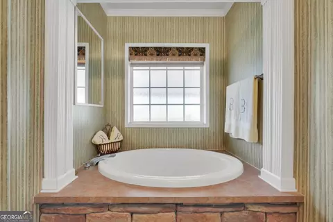 Bath - 90 Forest Rd, Stockbridge, GA 30281 photo 1 of 4