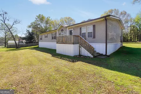 Exterior - 90 Forest Rd, Stockbridge, GA 30281 photo 3 of 6
