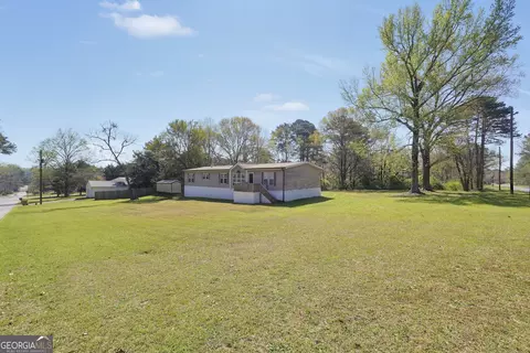 Exterior - 90 Forest Rd, Stockbridge, GA 30281 photo 2 of 6