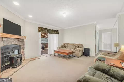 Living - 90 Forest Rd, Stockbridge, GA 30281 photo 2 of 3