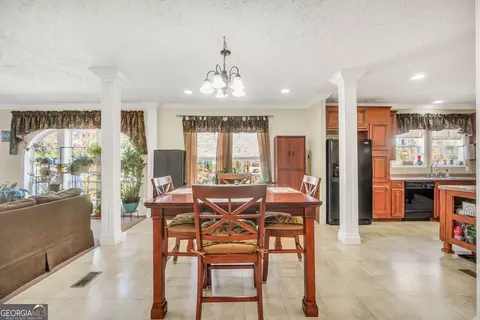 Dining - 90 Forest Rd, Stockbridge, GA 30281 photo 2 of 3