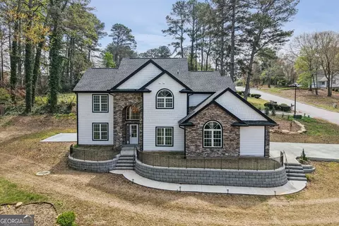 2122 Graystone Pkwy, Grayson, GA 30017
