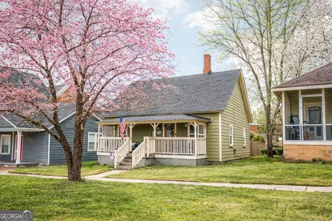 7 Cotton Ave, Porterdale, GA 30014