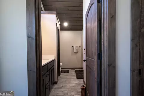 Entry Way - 1220 Burger Rd, Murphy, NC 28906 photo 1 of 3