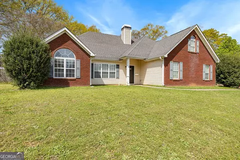 125 Pecan Ct, Fayetteville, GA 30215