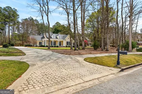 220 Cottonmill Ct, Fayetteville, GA 30215
