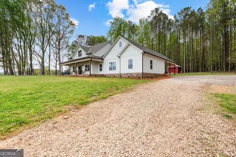 Exterior - 302 Willowood Rd, Lagrange, GA 30241 photo 5 of 14