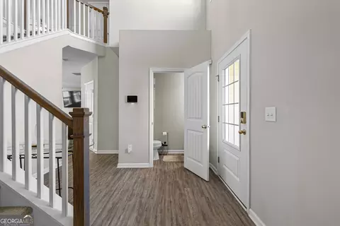 Entry Way - 616 Hydrangea Ln, Bremen, GA 30110 photo 5 of 6