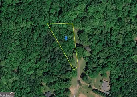 129 Angela East Dr, Lagrange, GA 30240
